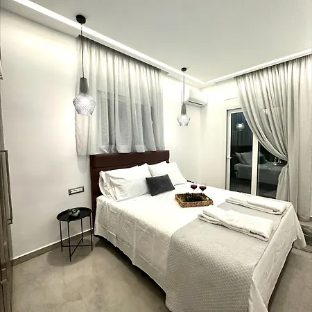 Flev's Luxury House With Pool Vakantiehuis *